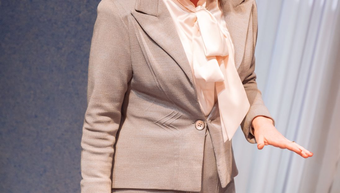 NTL 2019 Present Laughter - Photograph by Manuel Harlan 148