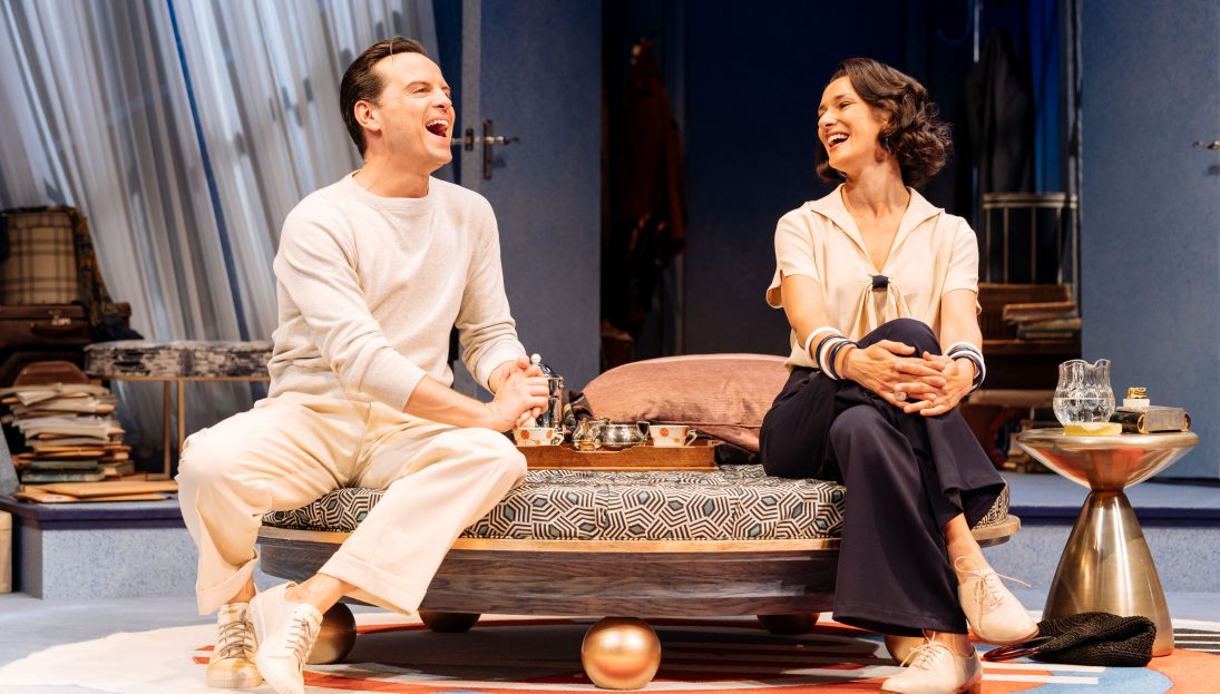 NTL 2019 Present Laughter - Photograph by Manuel Harlan 270