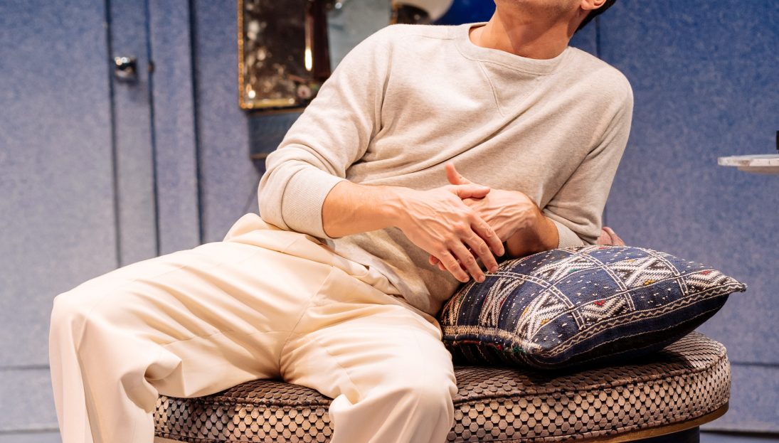 NTL 2019 Present Laughter - Photograph by Manuel Harlan 305
