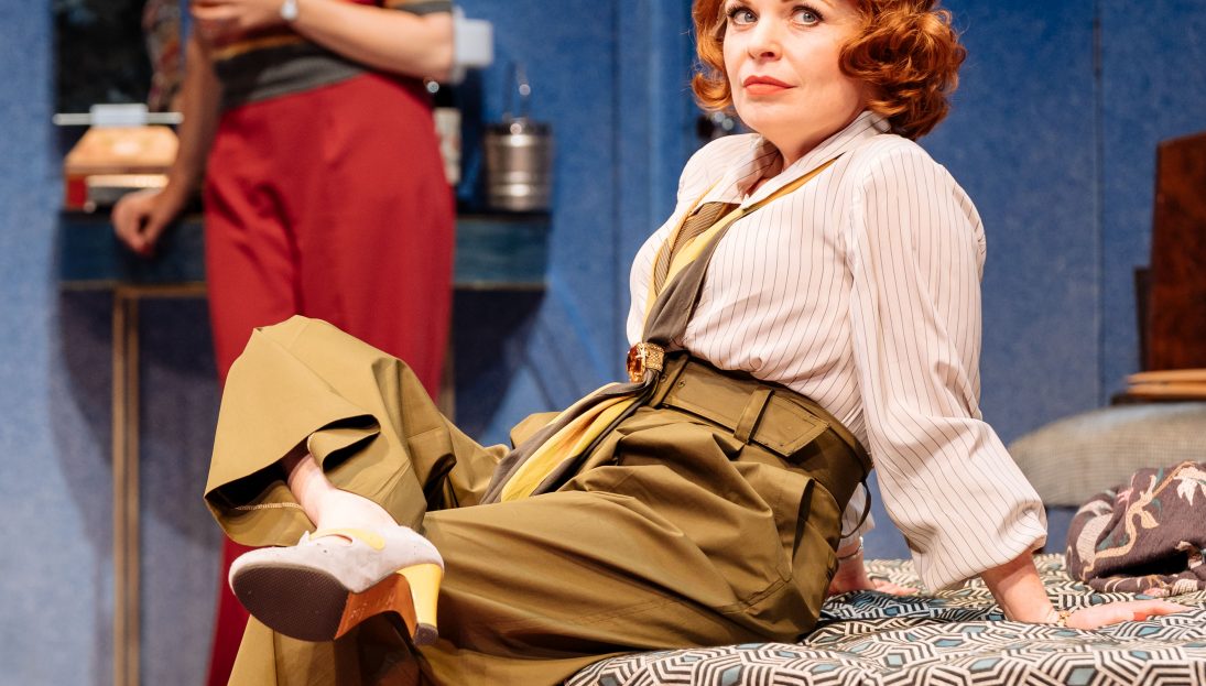 NTL 2019 Present Laughter - Photograph by Manuel Harlan 309