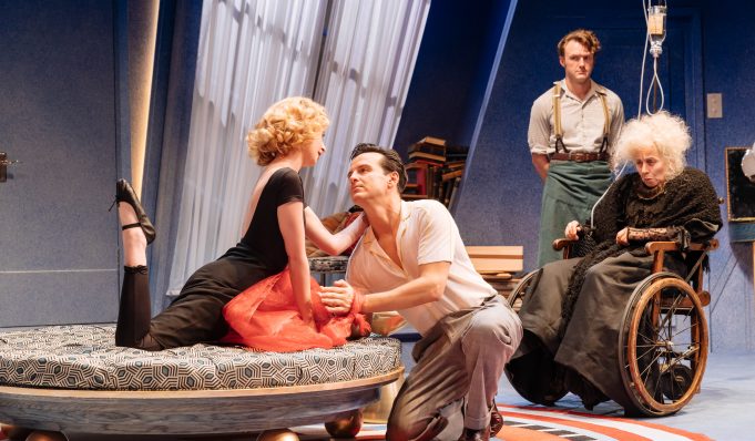 NTL 2019 Present Laughter - Photograph by Manuel Harlan 402